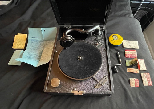 Vintage thorens 224 turntable - thorens,